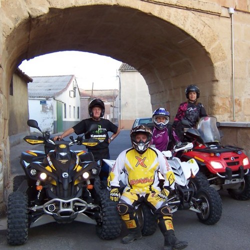 xinigt's profile picture. 