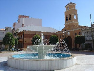 Desde el barrio mas exclusivo del pueblo de Albox. Mis profetas son Tommy Fiestas y El Pompi. Viva la Loma!