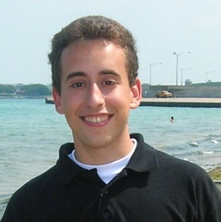 CarlosVillasant's profile picture. joven, defensor de mis ideas ante los demas, pero aceptando la democracia, ante todo.