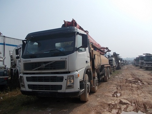 + Chuyên bán và cho thuê tháng các loại xe bơm bê tông, máy bơm tĩnh và cần phân phối bê tông của các hãng nổi tiếng trên Thế giới như: Sany,  Zoomlion, Putzmei
