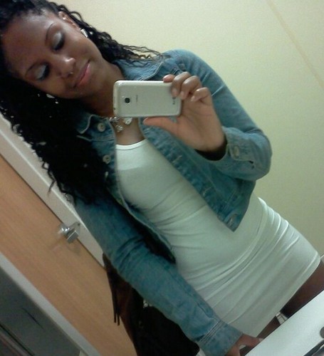 #TeamPretty  #TeamIDGAF follow my bestfriend @SOangelic_xoxo