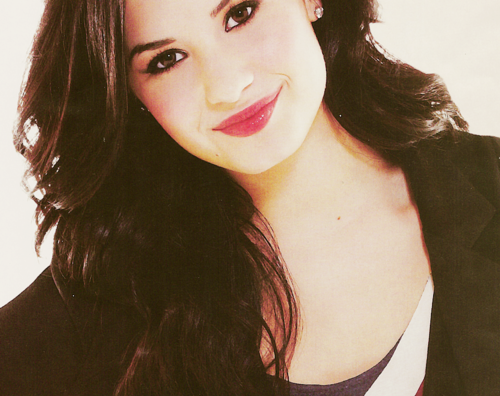 xDemiSmiley's profile picture. 