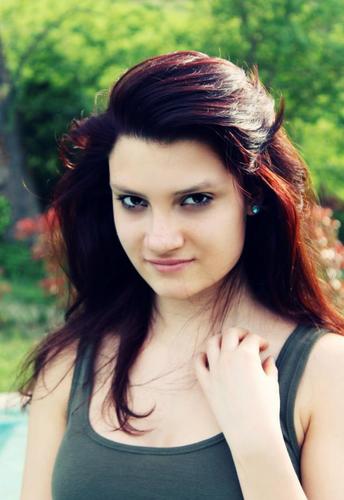 merlyfunny's profile picture. 