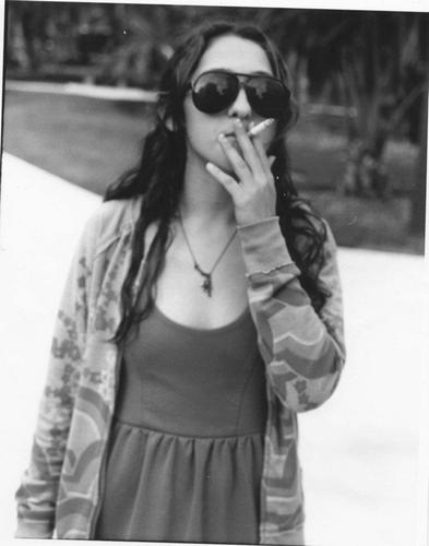 brookiecookie48's profile picture. 'scuse me while i kiss the sky