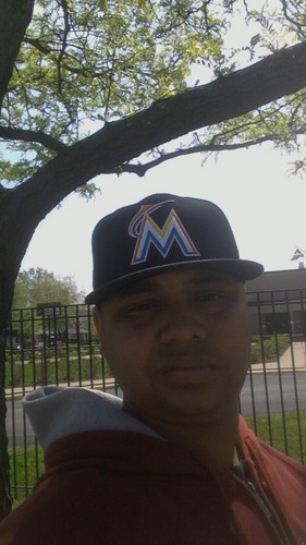 MRelfDog's profile picture. follow and will follow back/ Love Life Wife & kids CFD PARAMEDIC thats All Like Kayne West The Good Life