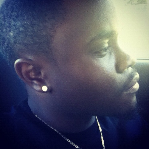 AlmightyDrew's profile picture. What's that jacket, Margiela!?...ΩΨΦ http://t.co/fyiPwQfZEs