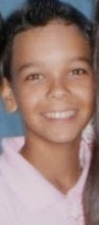 Chato , ignorante , besta , lezo , romantico , carinhoso , Estudante , Simpático e é sô seguir , Flw ?