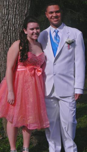 chad_michael9's profile picture. 17. Senior. Single. Loving life fam and music is where it's at