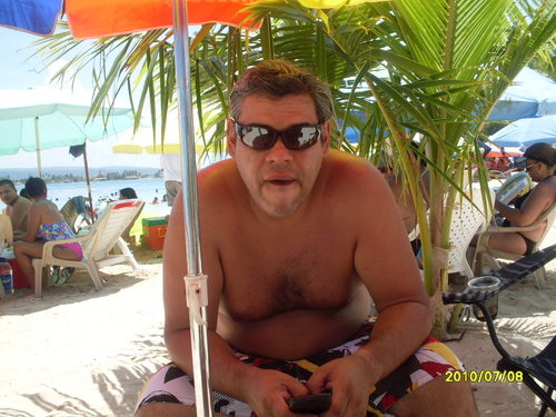 luismen67's profile picture. El hombre que habla de sus logros termina asediado por sus fracasos