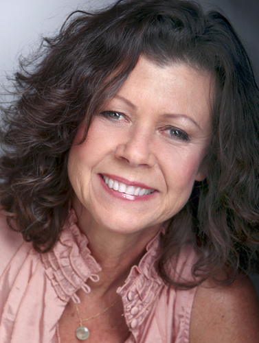 ChristineEsters's profile picture. Helping Super Moms to Detox, to feel lighter & healthier. Free guide on my website!