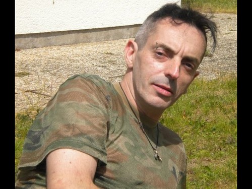 devalrichard's profile picture. arrivé dans le 22 éspere me faire des potes plutot cool sauf contre les cons taf dans l armée de terre  MILITAIRE randonnéeet mom chien de taf cherche des mecs.