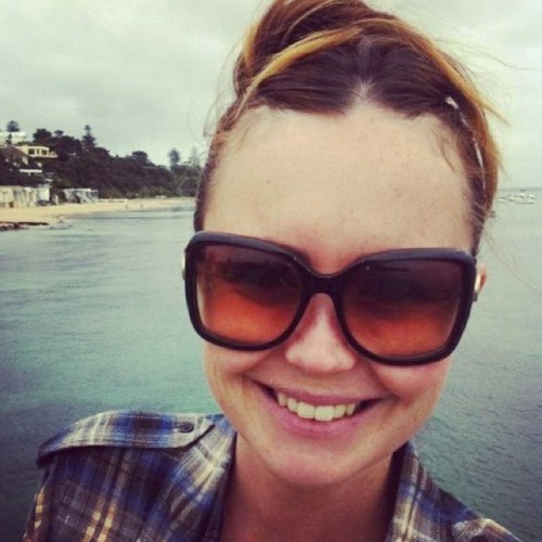 j_larv's profile picture. 