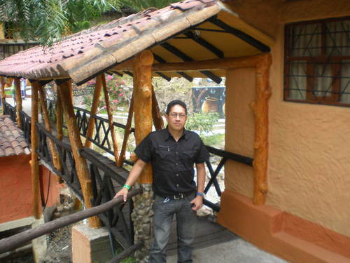 Jrickyros's profile picture. Médico Veterinario. Apasionado de la Cardiología, disfruto de la buena música, la literatura, la fotografía, amante de mí trabajo y las tardes de éter.