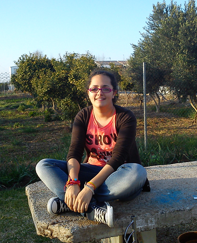 maria28sf's profile picture. Podría contar mi vida uniendo casualidades. Seamos realistas pidamos lo imposible.
 Me voy, aquí están todos locos!  
                      - Arre Unicoornio!