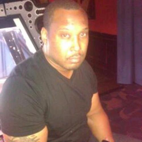 j49ton's profile picture. educator......pushing for the best