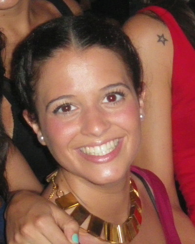 Maestra Educación Física, Licenciada en Ciencias del deporte e intentando saborear las pequeñas cosas de la vida!!
