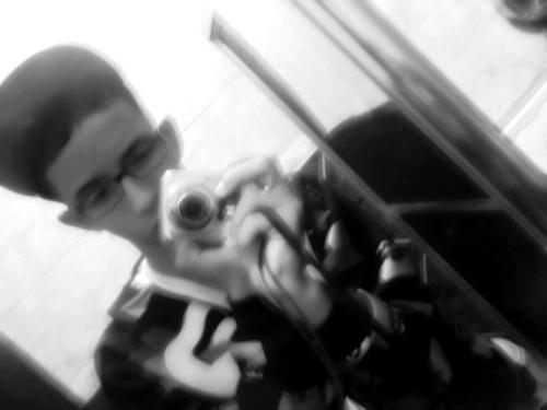 Brunoo_Caastor's profile picture. #FOCOFORÇAEFÉ Deus♥ #Ousadia&alegria 
“Ainda que eu ande pelo vale da sombra da morte, não temerei mal algum, porque tu estás comigo” (Davi 23.4)