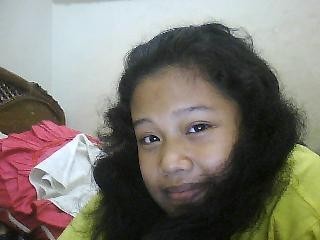 aini_indri's profile picture. 