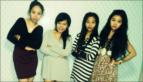 AdhewiaQwint's profile picture. 