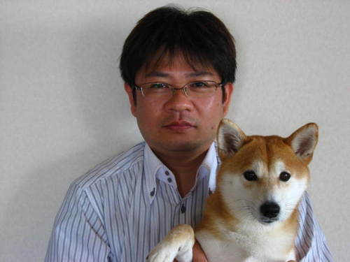 店長のはじめてのネットショツプ。
名古屋市内で包装資材を取り扱っています。使い捨てお弁当箱、テイクアウト用品、仕出し容器、会席容器、備品、消耗品など、趣味の釣り＆ネットショップ運営を中心に発信していきます。よろしくお願いします。