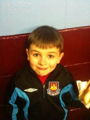 RichardRowell2's profile picture. Father, husband, West Ham fan.... in that order....