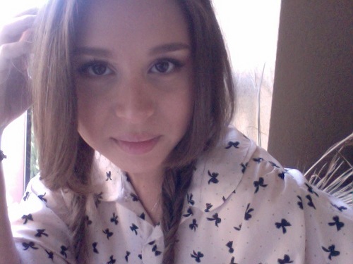 jacquiqui's profile picture. like my boyfriend said, it's not easy being green. oyyy