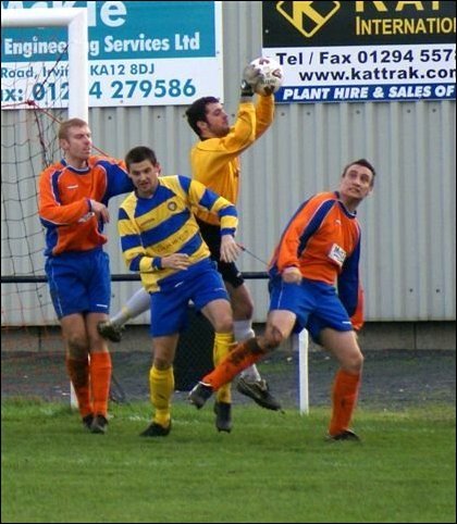 Haggis to most people!!! goalkeeper coach at Motherwell LFC.