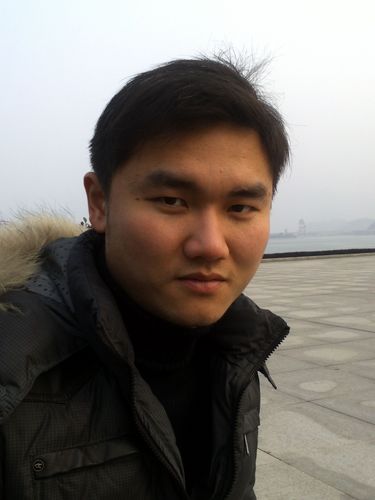 zhaoxue001's profile picture. 资深屌丝，无品剩男，气质流氓！！