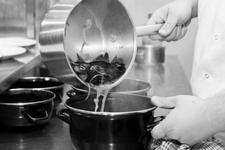 Former chef, stay at home father of three fantastic children and husband to my beautiful wife.