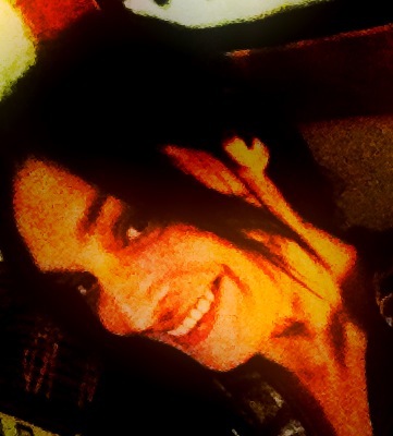 Crisbag16's profile picture. In casa mia ci sono: 3 figlie 3 mamme 1 bambina ... in effetti le figlie sono 4..It's just a mess!