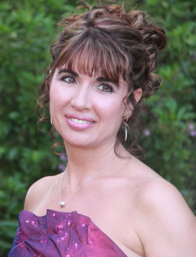 School and private practice Counsellor. Mum to 2 beautiful grown up daughters.