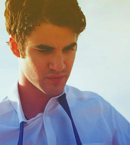 Im a Darren Criss Fan Base, Darren Criss plays the wonderful and talented Blaine Anderson on the hit show GLEE!! I follow back!!