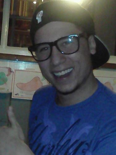 BM3LLz's profile picture. -___-