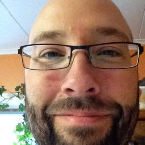 rob_pipes's profile picture. father of two, husband of one, marine safety researcher & uilleann piper