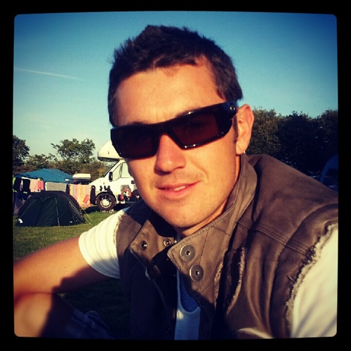 RodEvs's profile picture. Teacher of Geography, Cricketer, Father of two beautiful girls, views are my own.