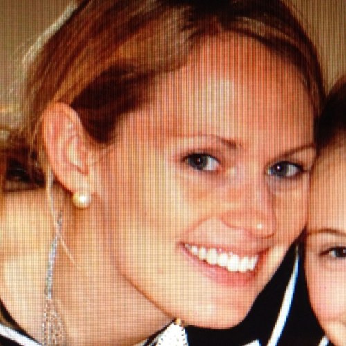 ilovebarnes's profile picture. Works in food, loves eating and cooking....& Barnes