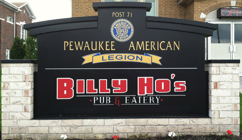 BillyHosBar's profile picture. The only Bar & Grill on Lake Pewaukee with free #HoHos!