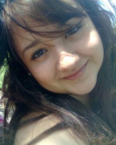 DilRomen's profile picture. Cuando te levantas en la mañana tienes dos simples opciones,ir a dormir de nuevo y soñar o despertar y hacer realidad tus sueños...La decision es tuya