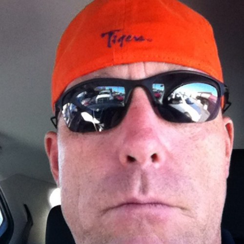 mhug10's profile picture. Clemson Tigers bay-bee!!....My blood runneth orange!!....Love my family and friends and my Lord and Savior Jesus Christ!!