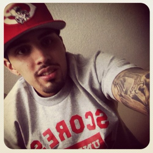 Aaron_Issofly's profile picture. Currency Cha$in'