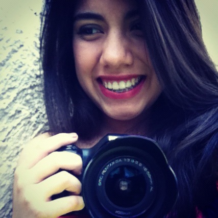 Hola,soy caro,soy swiftie.
Soñando con taylor, persiguiendo mis sueños,viviendo cada momento.