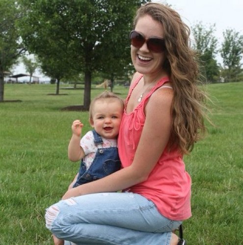 ashleycarver01's profile picture. 