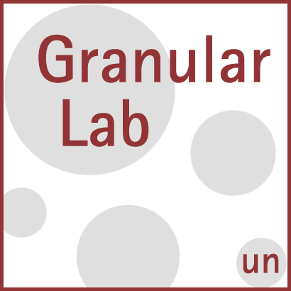 The Granular Lab of the University of Navarra investigates the flow and jamming of granulates.
Click on any of the highlights below for more information.