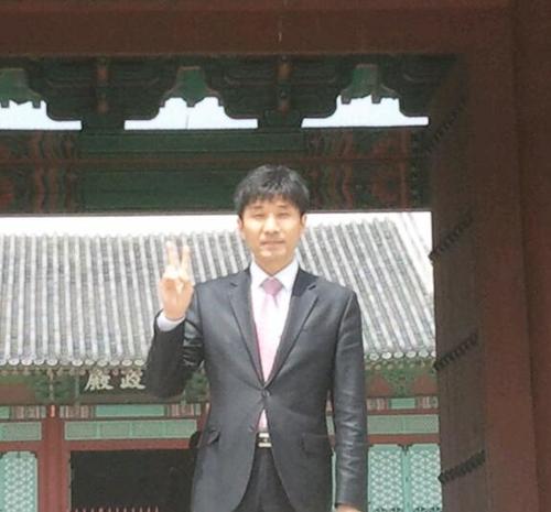 nice_soo's profile picture. 직업은 철밥통, 퇴근 후 직장 동료들과 술한잔하는 즐거움^^ 오지랖 넓고 잠자는거 좋아함/수영/여행/입맛 저렴/커피싫어/카라멜마기야또 마셔주마