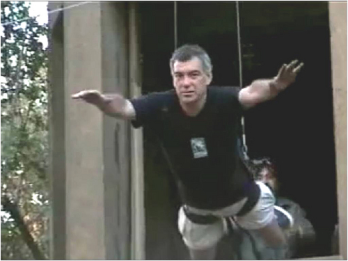 felixperezfx's profile picture. Adicto al jazz huachaca. Cinéfilo. Viudo de Amy Winehouse, fanático de 31 minutos y los lomitos de la Fuente Suiza.