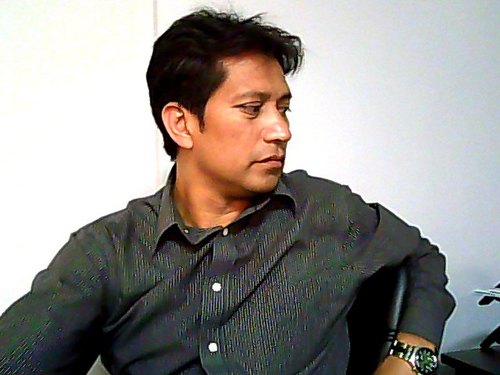 Ex en todo... igual queda en mi ... Peruano al hueso, viviendo intensamente el presente!!