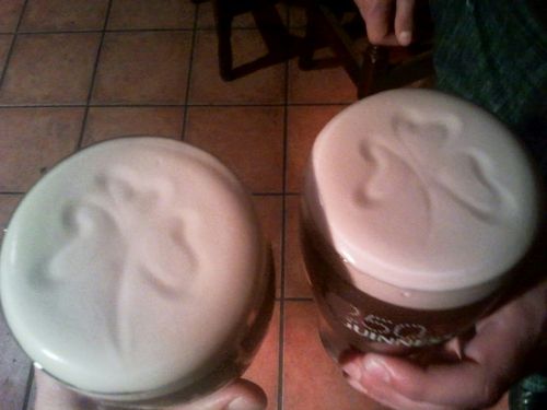 eban_cu's profile picture. Traficante de órganos freelance.