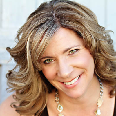 tirayoung's profile picture. Jesus ❤️ Boy Mama 💙⚽️ All things crafty 🧵🪡🧶🎨✂️🖍 #craftymama  So Cal Native 😎 🌴 ☀️ 🏖