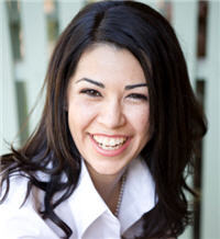 Student, Marketing nerd, Mom, former newsie. Love to learn, love to laugh. Internet Marketing Consultant.