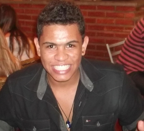 MaikonParton's profile picture. Twitter Oficial do Michael Parton.  Contatos:(11)8705-2526 Email:maikonparton@hotmail.com
http://t.co/U46wOe37gp